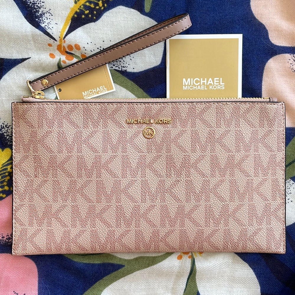 Brand New Michael Kors Large Zip Clutch Wristlet Pink Ballet w/ Gold Tone Accent - Picture 13 of 13